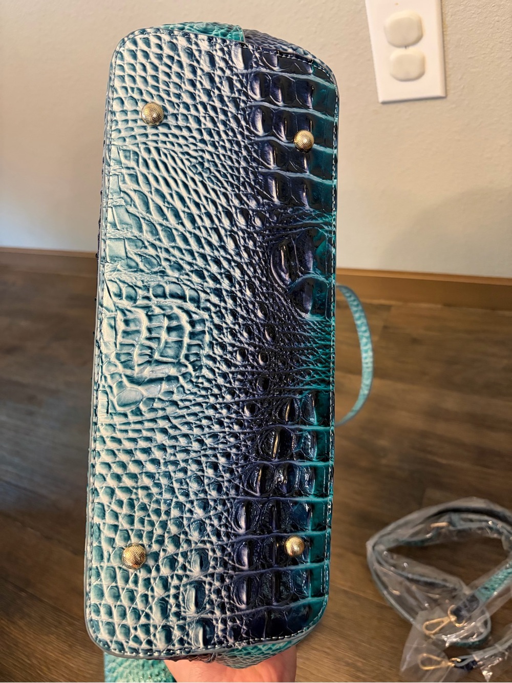 3 Piece Blue Ombré Faux Crocodile Purse, Wallet & Small Bag w/ Crossbody Strap - Picture 7 of 8